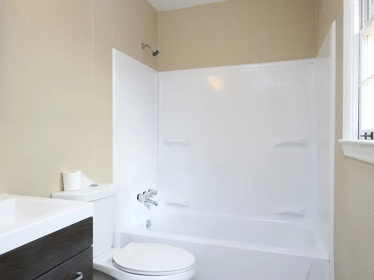 4015 Apollo Dr SW — Photo 9