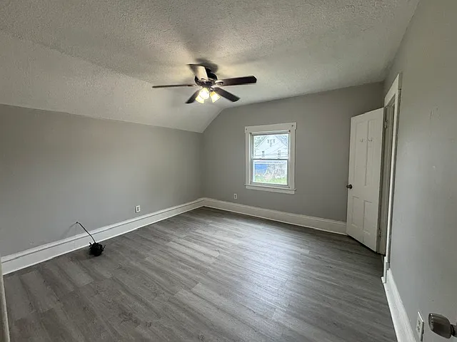 1017 Washington Ave #1017 — Photo 6
