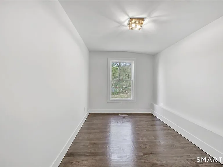 161 Pines Bridge Rd #1 — Photo 16
