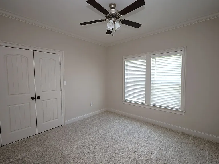 4704 Crescent Ct — Photo 19