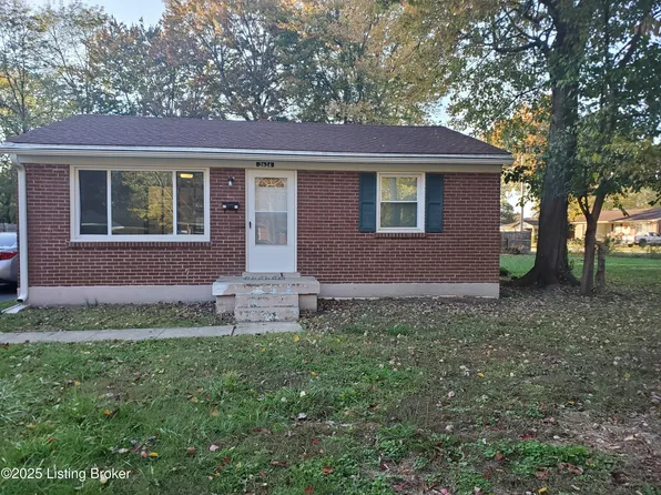 2624 Benoch Ave, Louisville, KY 40216