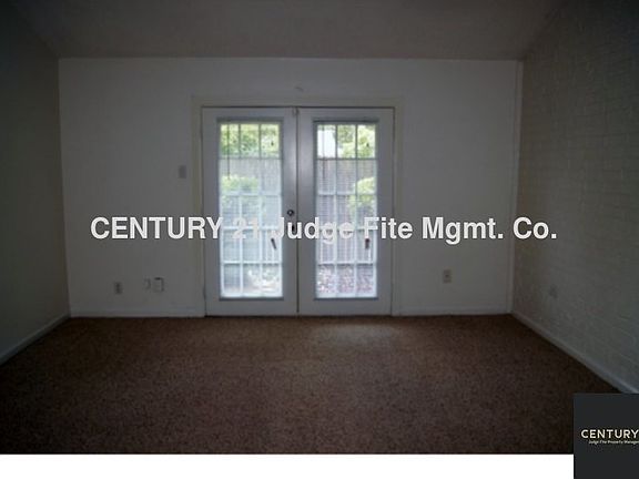 4th image of 2430 Richoak Dr