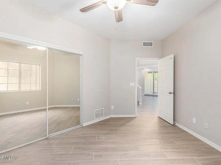 2322 S Rogers Cir #18 — Photo 28