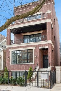 2738 N Wayne Ave #1, Chicago, IL, 60614