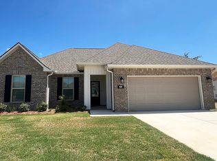809 Venecia Dr, Bossier City, LA 71111