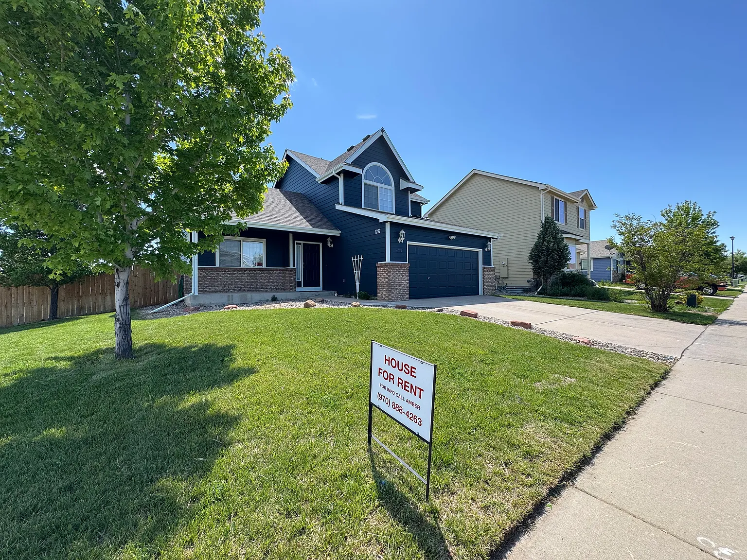 1292 S Cora Ave — Photo 3