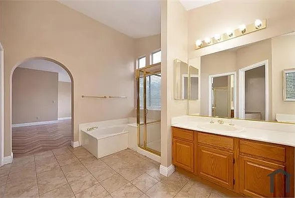 1585 Foxwood Dr — Photo 33