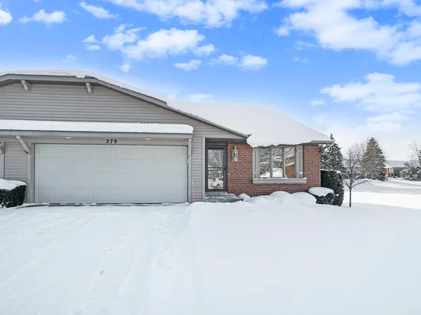 279 Interlaken Ct, Zeeland, MI 49464