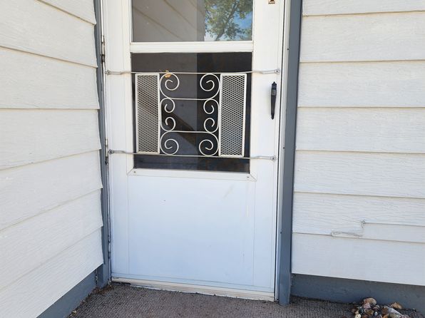 143 N Carrington Ave #B