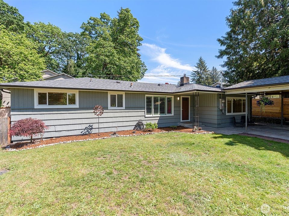 1st image of 311 Hixon Drive SE