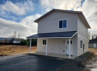 222 Brittany Loop, Kootenai, ID 83840