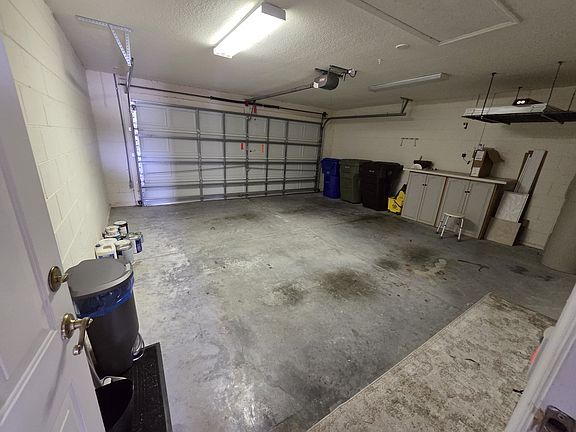 5th image of 3196 Stonehurst Cir #1