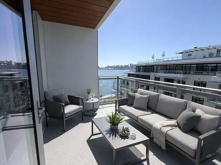 755 Harbourside Dr #714 — Photo 10