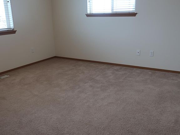 5th image of 1289 Canyon Ct