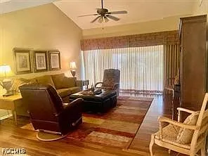 4751 Harbortown Ln — Photo 25