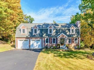 19 Mulberry Cir, Ayer, MA 01432
