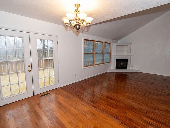 2nd image of 53134 Old Farm Rd