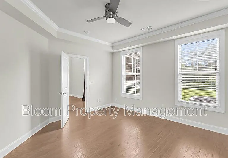 1577 Krait Ct — Photo 22