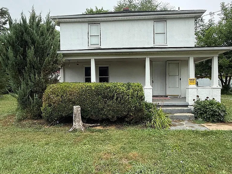 10860 Winchester Ave — Photo 3