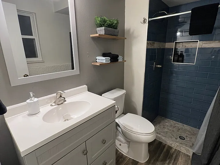 Keystone Cir — Photo 42