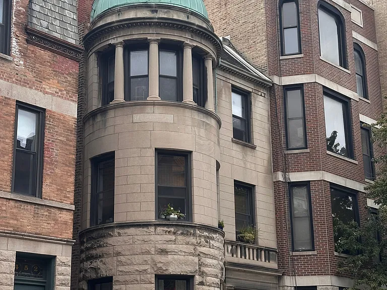 450 W Saint James Pl #G — Photo 10