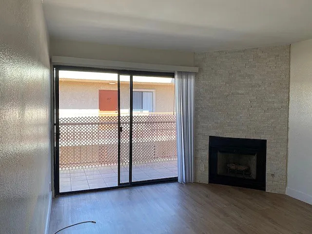 7636 Fulton Ave. — Photo 8