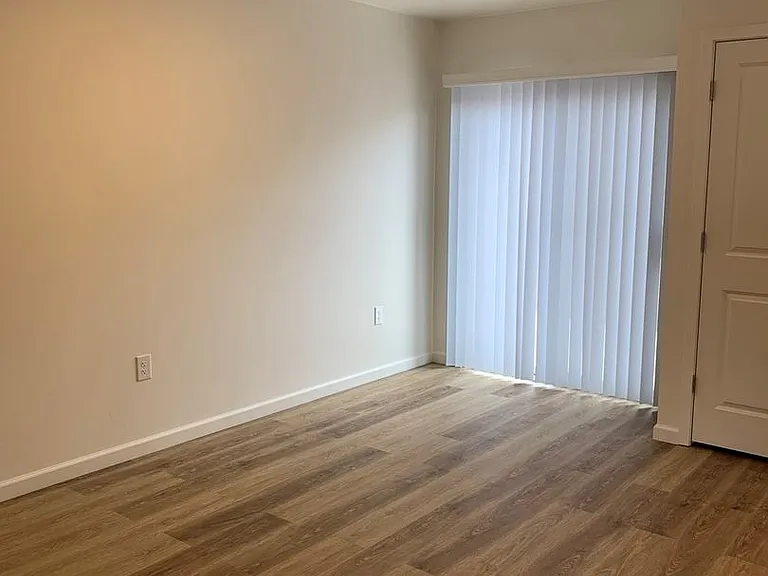 2382 S Clovis Pl — Photo 6