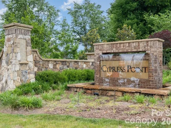 629 Cypress Glen Ln, Lake Wylie, SC 29710