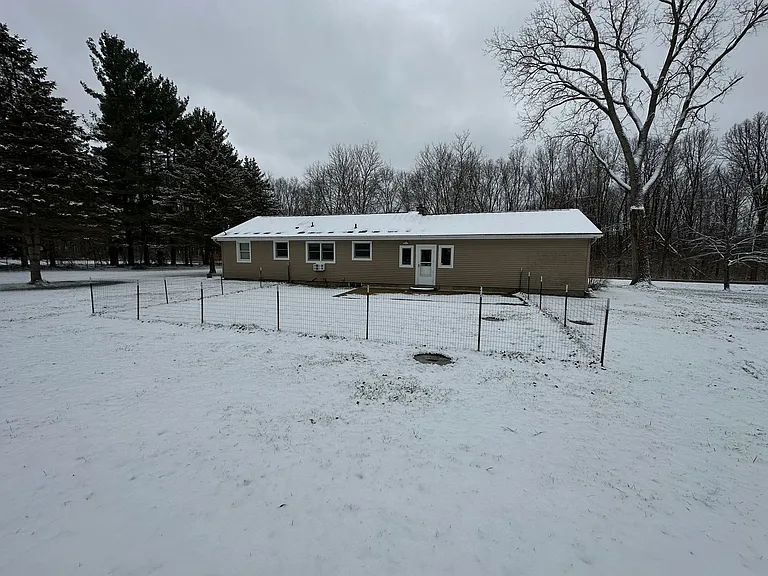 4950 Slayton Rd — Photo 28