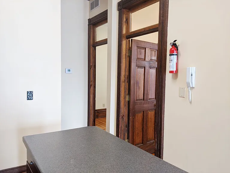 112.5 S College Ave — Photo 7