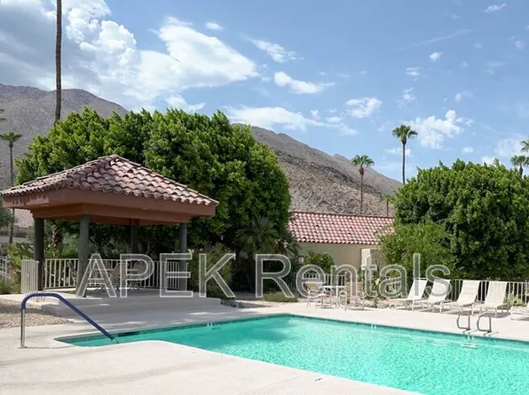 211 Canyon Cir N, Palm Springs, CA 92264
