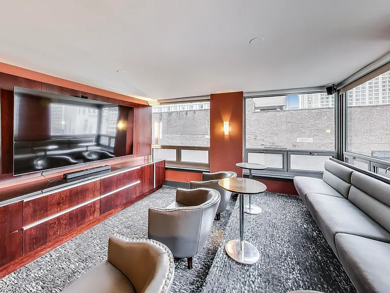440 N Wabash Ave #4710 — Photo 31