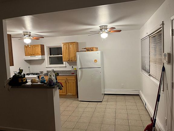 5th image of 6935 De Costa Ave #2