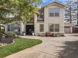 19300 Del Rio Dr, Woodbridge, CA 95258