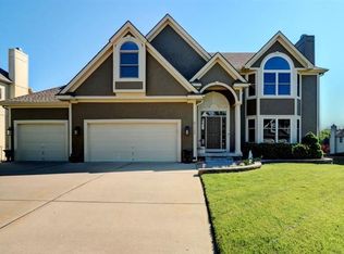 1508 SW 41st St, Lees Summit, MO 64082