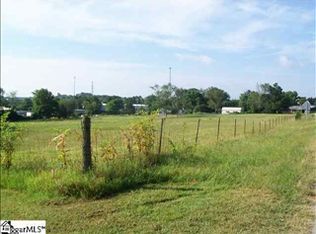 109 Roberts Cir, Greer, SC 29650