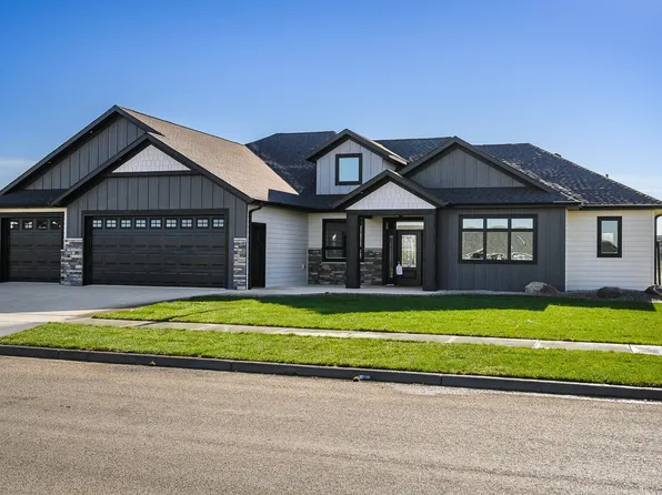 4117 Kites Ln, Bismarck, ND 58503
