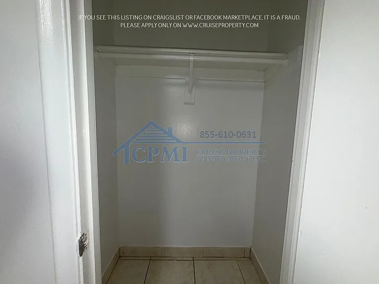 Riverside Manor/N'ice Apartments - 889 Riverside Drive, Ft. Lauderdale, FL 33312 — Photo 22
