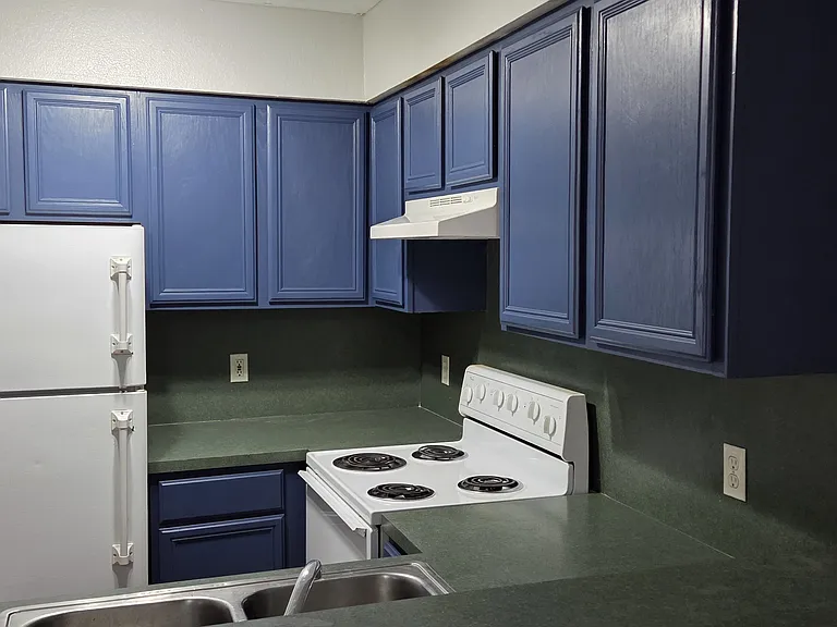 Northridge Apartments — Photo 39