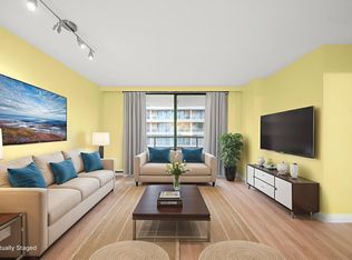 7380 Elmbridge Way #501, Richmond, BC V6X 4A1