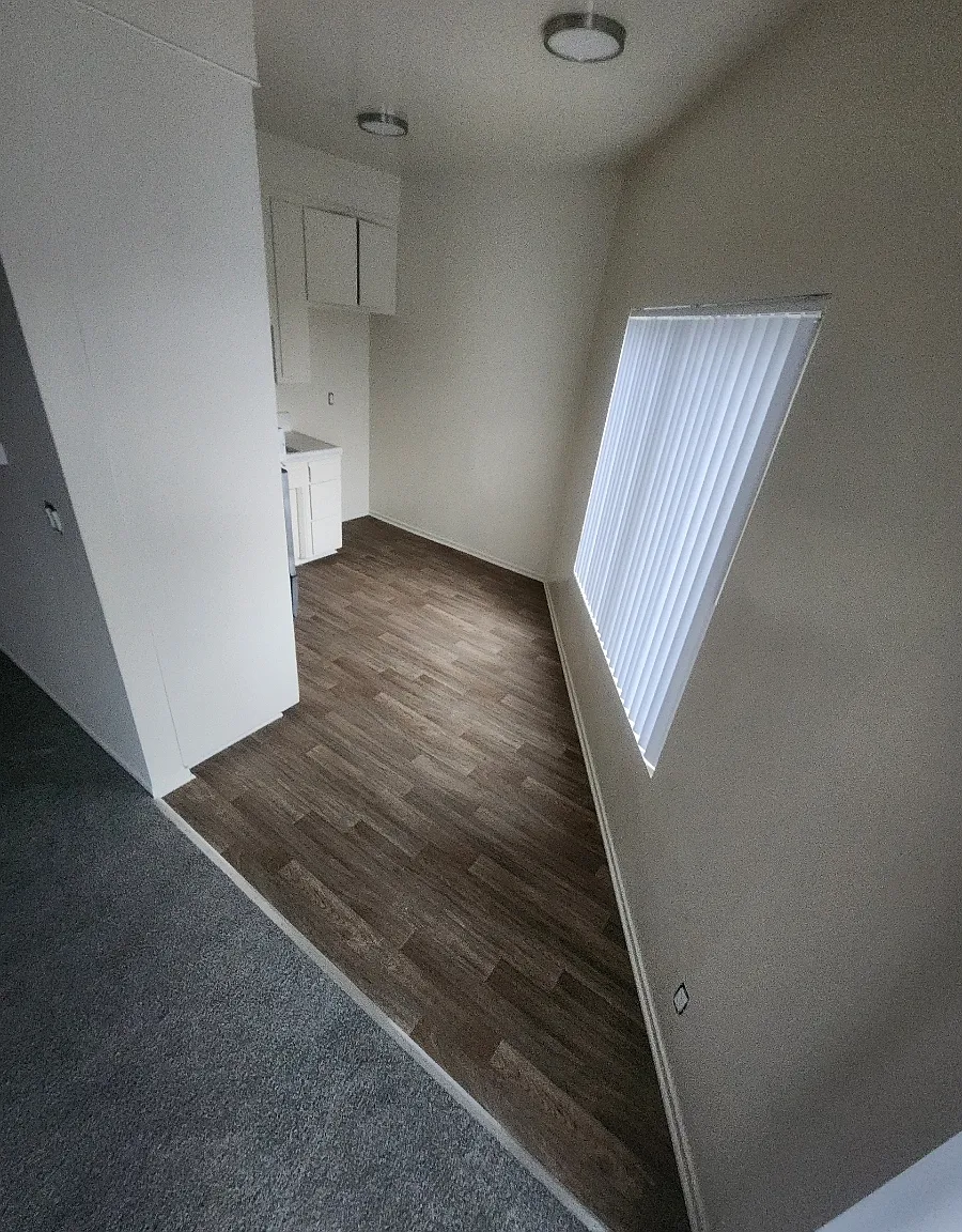 Ivy Place — Photo 3