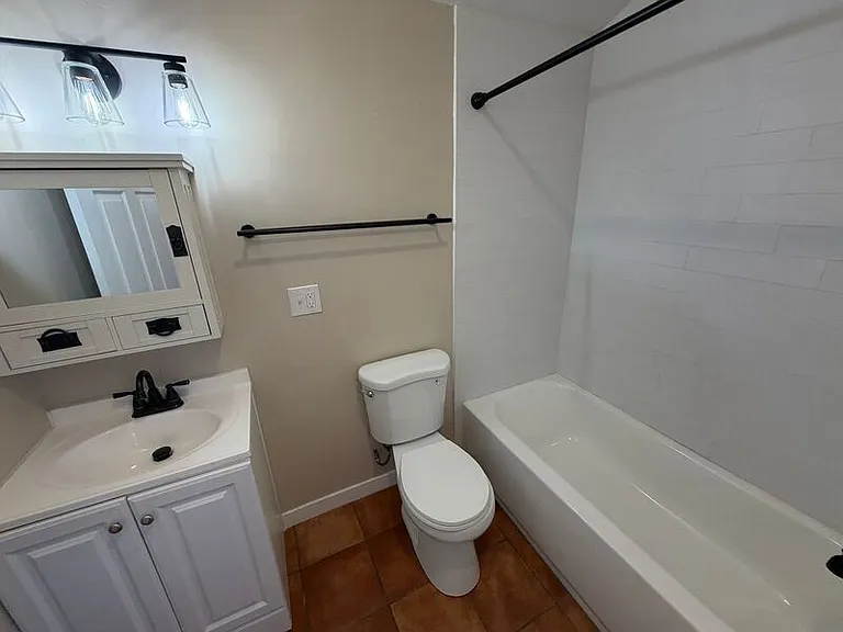 3446 Madison St #D — Photo 11