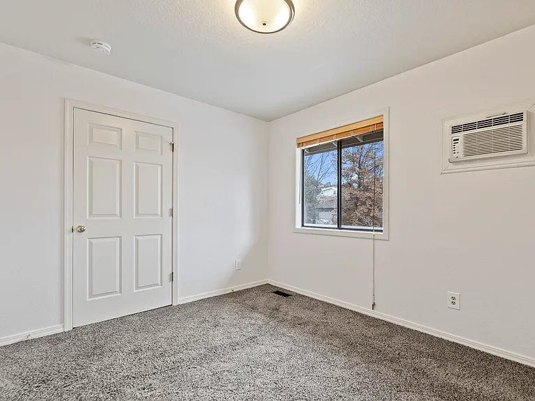 765 N Meaghan Pl — Photo 15