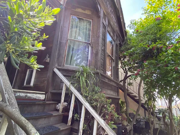 317 Kentucky St, Vallejo, CA 94590