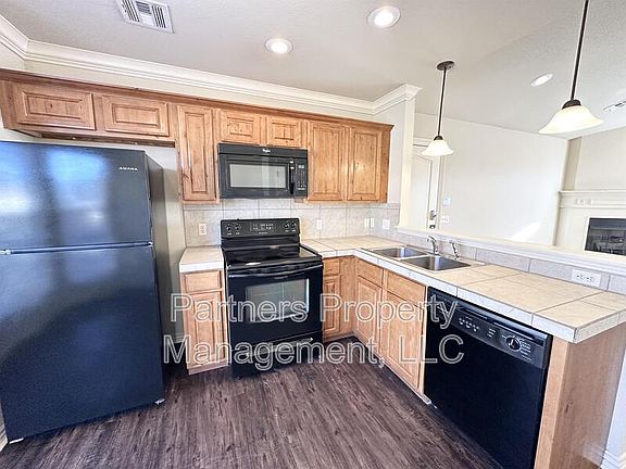 5th image of 2673 N Miranda Ave APT 1