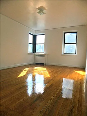 Rented by R New York | media 10