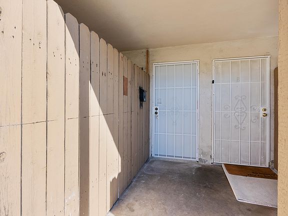 3rd image of 2118 S Camino St #A