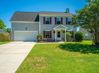 208 Waterford Ln, Summerville, SC 29483