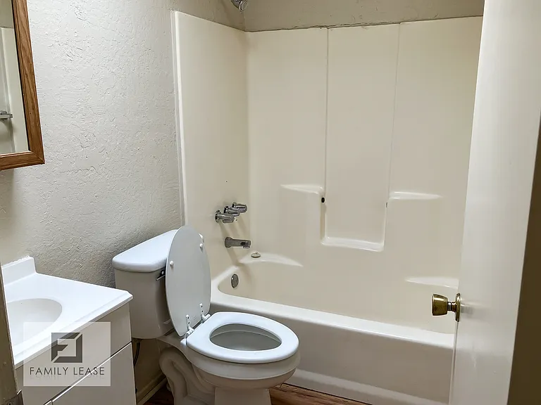 3646 E Blacklidge Dr #9 — Photo 7
