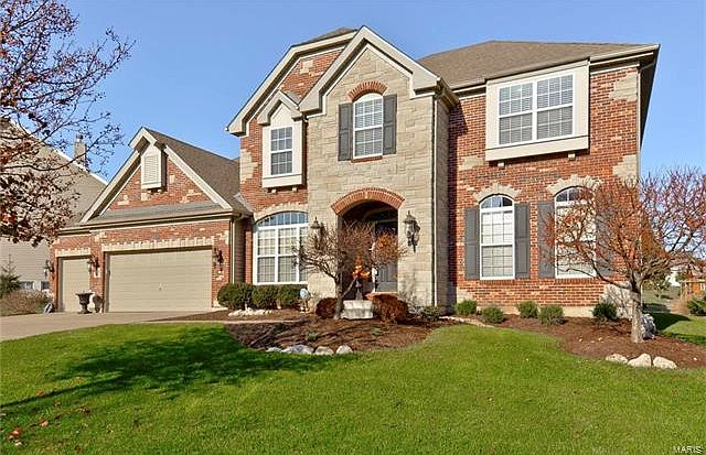 1st image of 327 Cypress Place Dr